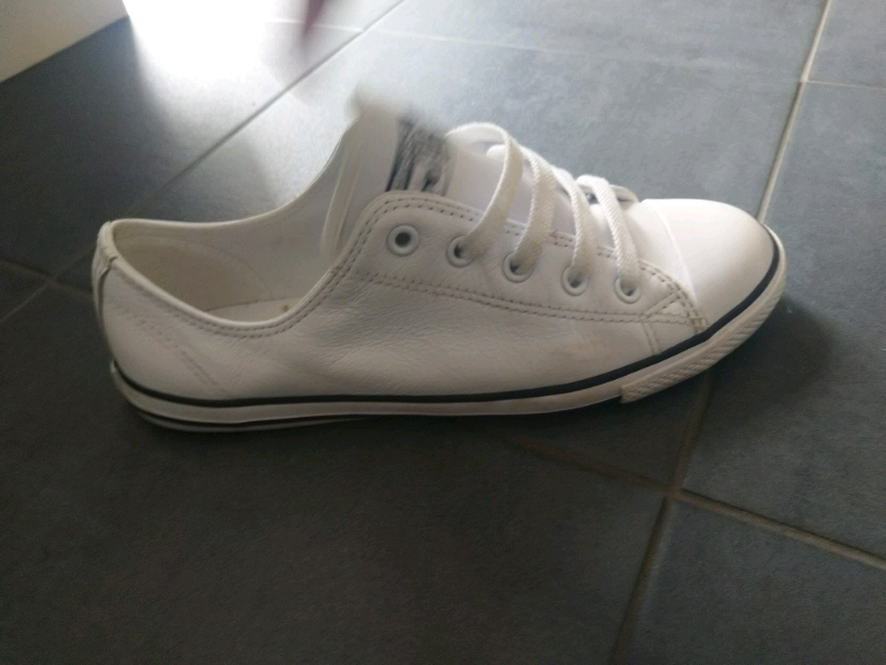 ladies leather converse